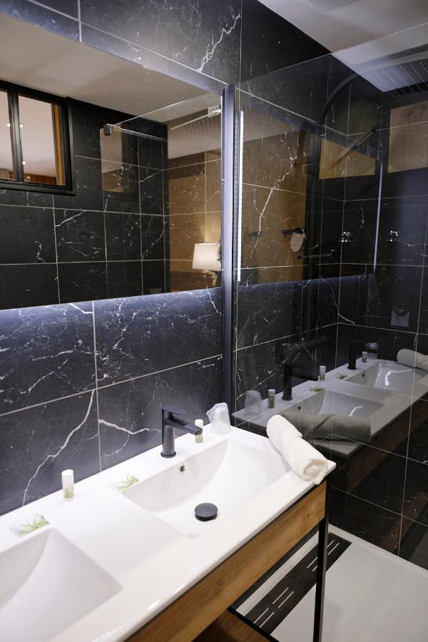 Appart-Hotel Du Lac Фоа Екстериор снимка